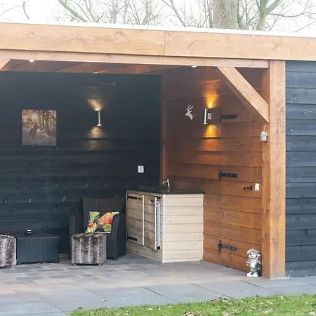 Alpesi faház 6 Pers. Veluwelodge Wellness *